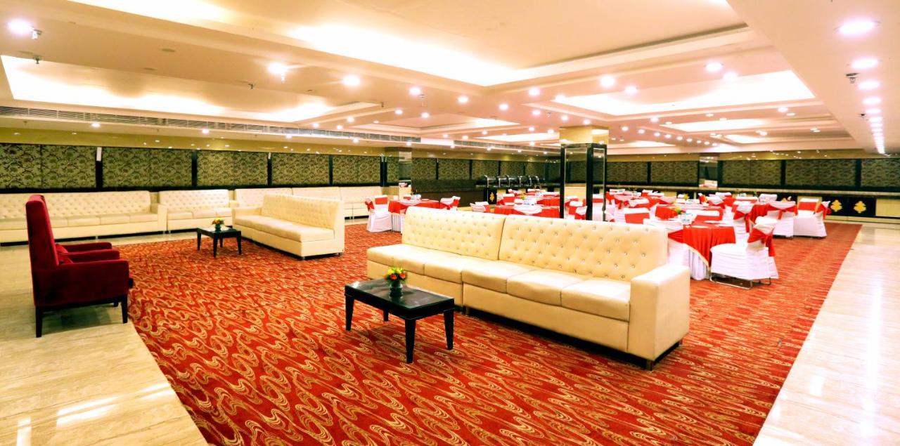 Hotel Pitrashish Pride Igi Intl Airport Delhi Exteriör bild