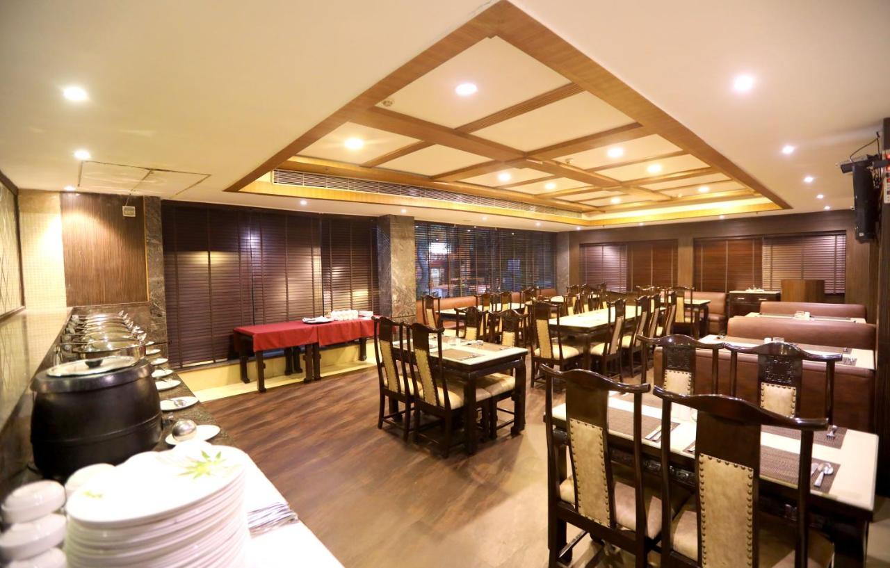 Hotel Pitrashish Pride Igi Intl Airport Delhi Exteriör bild