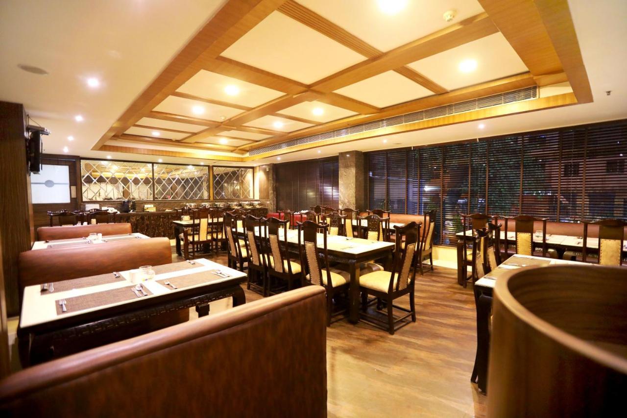 Hotel Pitrashish Pride Igi Intl Airport Delhi Exteriör bild