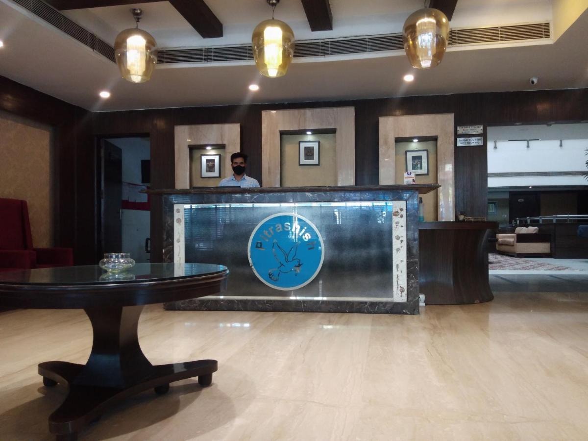 Hotel Pitrashish Pride Igi Intl Airport Delhi Exteriör bild