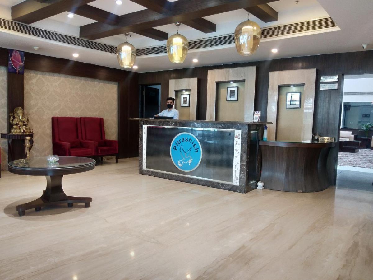 Hotel Pitrashish Pride Igi Intl Airport Delhi Exteriör bild