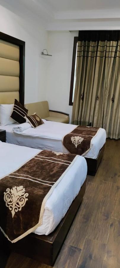 Hotel Pitrashish Pride Igi Intl Airport Delhi Exteriör bild
